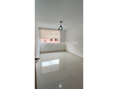 Apartamento en venta en Laureles, Medellín · foto 8 de 12