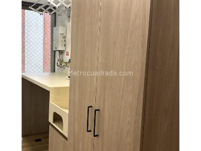 Apartamento de 3 alcobas en venta en Loma De Los Bernal, Medellín, 99 m² · foto 9 de 20