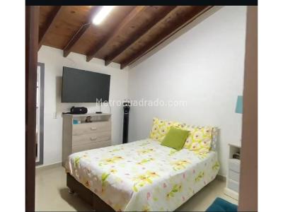 Casa en venta en Envigado, Envigado · foto 11 de 16