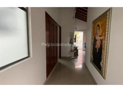 Casa en venta en Envigado, Envigado · foto 8 de 16