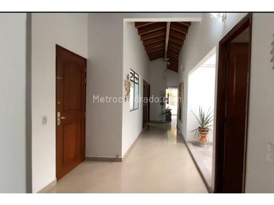 Casa en venta en Envigado, Envigado · foto 9 de 16
