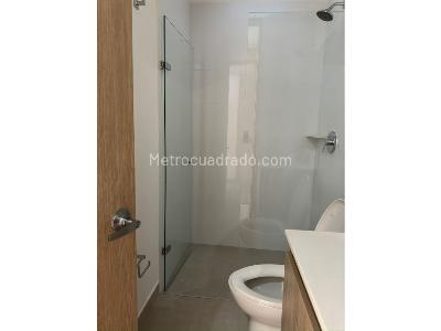 Casa de 3 alcobas en arriendo en El Esmeraldal, Envigado, 223 m² · foto 11 de 20