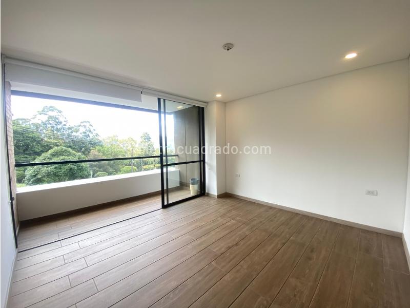 Piso – Envigado - Más