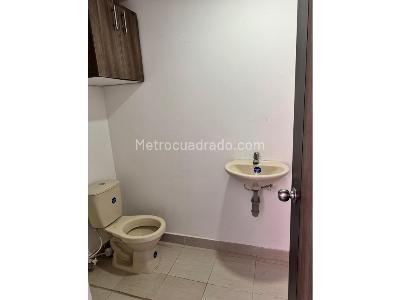 Apartamento de 4 alcobas en arriendo en Envigado, Medellín, 130 m² · foto 2 de 20