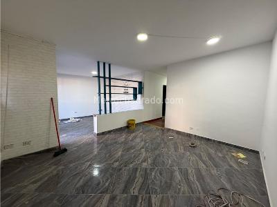 Casa en arriendo en Calasanz, Medellín · foto 3 de 10