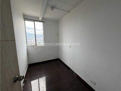 Apartamento en venta en Robledo, Medellín · foto 2 de 9