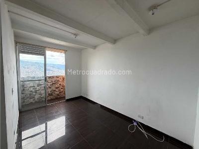 Apartamento en venta en Robledo, Medellín · foto 6 de 9