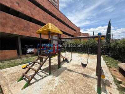 Apartamento en venta en Robledo, Medellín · foto 7 de 9