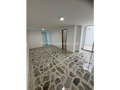 Apartamento de 3 alcobas en arriendo en La Castellana, Medellín, 130 m² · foto 3 de 18