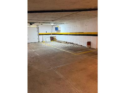 Apartamento de 3 alcobas en arriendo en La Castellana, Medellín, 130 m² · foto 12 de 18
