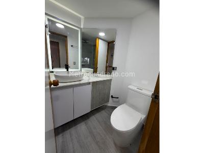 Apartamento de 3 alcobas en arriendo en La Castellana, Medellín, 130 m² · foto 18 de 18