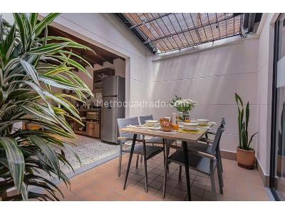 Casa de 5 alcobas en venta en Laureles, Medellín, 256 m² · foto 11 de 14