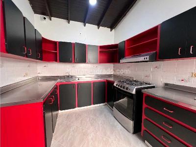 Casa de 4 alcobas en venta en Belen, Medellín, 220 m² · foto 4 de 20
