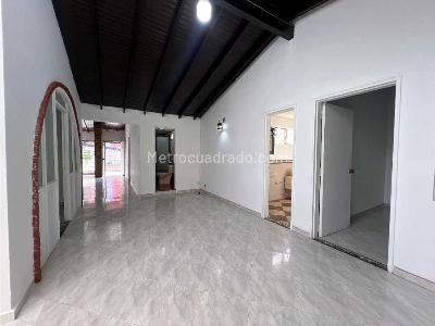 Casa de 4 alcobas en venta en Belen, Medellín, 220 m² · foto 14 de 20