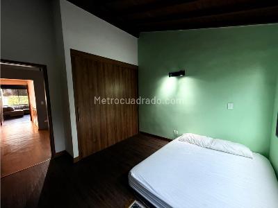 Apartamento en arriendo en Poblado, Medellín · foto 3 de 16