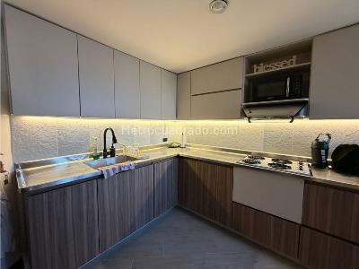 Apartamento de 3 alcobas en arriendo en Estadio, Medellín, 140 m² · foto 4 de 15