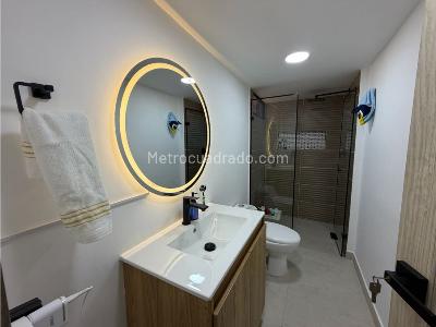 Apartamento de 3 alcobas en arriendo en Estadio, Medellín, 140 m² · foto 11 de 15