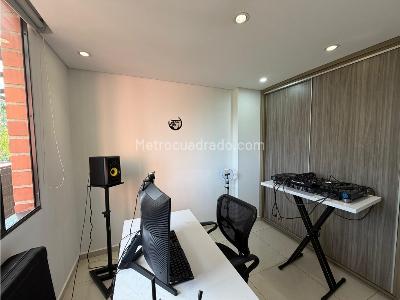 Apartamento en venta en El Poblado, Medellín · foto 19 de 20