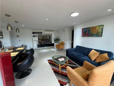 Apartamento en venta en El Poblado, Medellín · foto 3 de 20