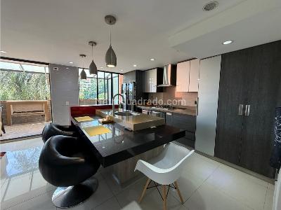 Apartamento en venta en El Poblado, Medellín · foto 6 de 20
