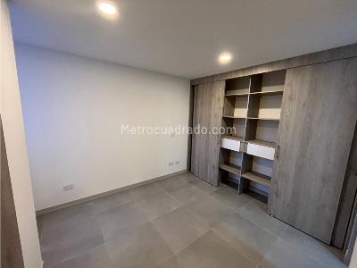 Apartamento en venta en El Poblado, Medellín · foto 9 de 14