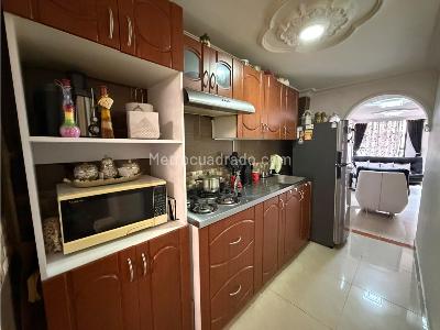 Casa de 3 alcobas en venta en Belen, Medellín, 125 m² · foto 3 de 20