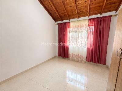 Casa de 3 alcobas en venta en Belen, Medellín, 125 m² · foto 16 de 20