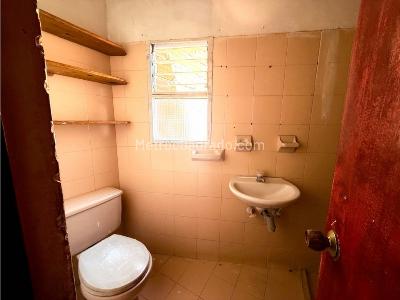 Casa de 3 alcobas en venta en Robledo, Medellín, 87 m² · foto 3 de 15