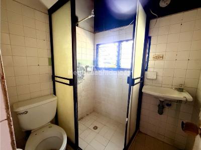 Casa de 3 alcobas en venta en Robledo, Medellín, 87 m² · foto 5 de 15