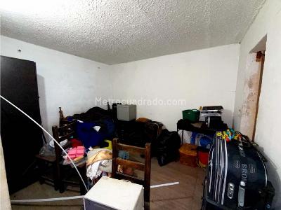 Casa de 3 alcobas en venta en Robledo, Medellín, 87 m² · foto 11 de 15