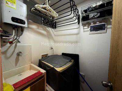Apartamento de 3 alcobas en arriendo en Santa Fe, Medellín, 75 m² · foto 7 de 8