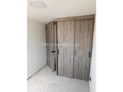 Apartamento de 3 alcobas en venta en Bello, Bello, 54 m² · foto 8 de 11
