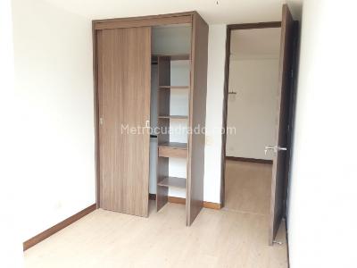 Apartamento de 3 alcobas en venta en El Chingui, Envigado, 80 m² · foto 7 de 11