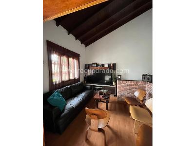 Casa de 3 alcobas en venta en Simon Bolivar, Medellín, 165 m² · foto 7 de 20