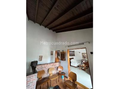 Casa de 3 alcobas en venta en Simon Bolivar, Medellín, 165 m² · foto 8 de 20