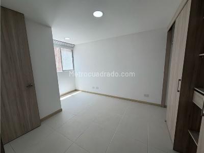 Apartamento de 3 alcobas en venta en Los Colores, Medellín, 75 m² · foto 15 de 20