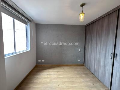 Apartamento en arriendo en Los Colores, Medellín · foto 12 de 20