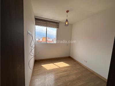 Apartamento en arriendo en Los Colores, Medellín · foto 18 de 20