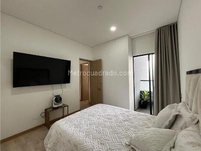 Apartamento en arriendo en Las Palmas, Medellín · foto 3 de 13
