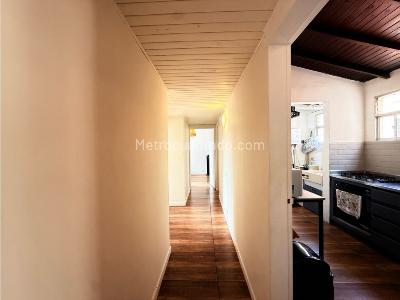 Apartamento en venta en El Poblado, Medellín · foto 4 de 12