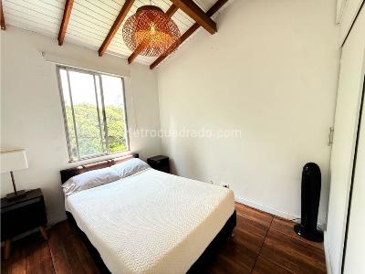 Apartamento en venta en El Poblado, Medellín · foto 8 de 12