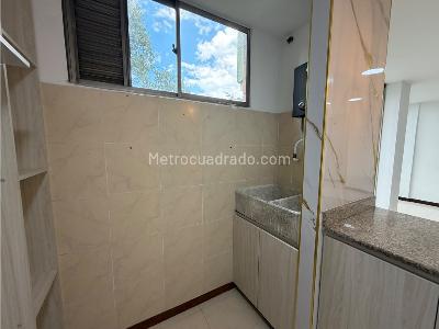Apartamento de 3 alcobas en arriendo en Nutibara, Medellín, 70 m² · foto 3 de 20