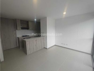 Apartamento en venta en Los Naranjos, Itagüí · foto 4 de 11