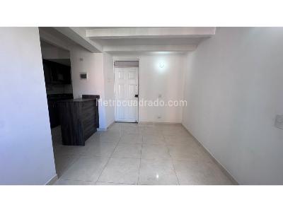 Apartamento de 3 alcobas en arriendo en Robledo Pajarito, Medellín, 63 m² · foto 4 de 18
