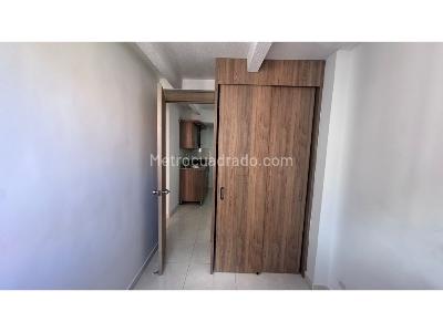 Apartamento de 3 alcobas en arriendo en Robledo Pajarito, Medellín, 63 m² · foto 16 de 18