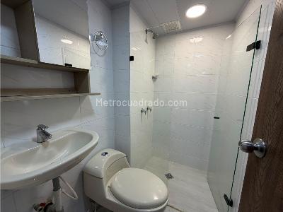 Apartamento de 3 alcobas en venta en Milan, Envigado, 74 m² · foto 7 de 10