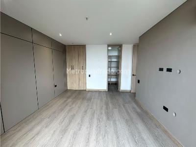 Apartamento de 3 alcobas en arriendo en El Tesoro, Medellín, 125 m² · foto 8 de 20