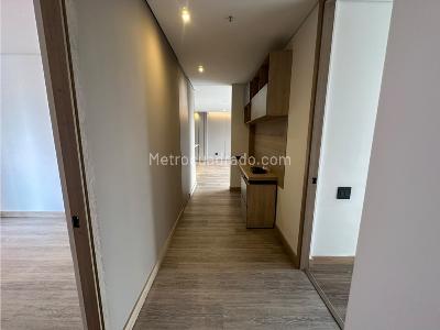 Apartamento de 3 alcobas en arriendo en El Tesoro, Medellín, 125 m² · foto 18 de 20