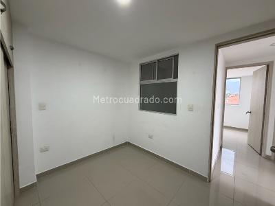 Apartamento de 3 alcobas en arriendo en Santa Monica, Medellín, 70 m² · foto 4 de 12