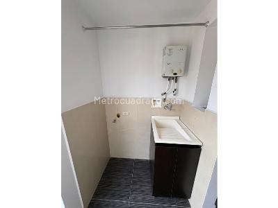 Apartaestudio en venta en Boston, Medellín, 44 m² · foto 15 de 17
